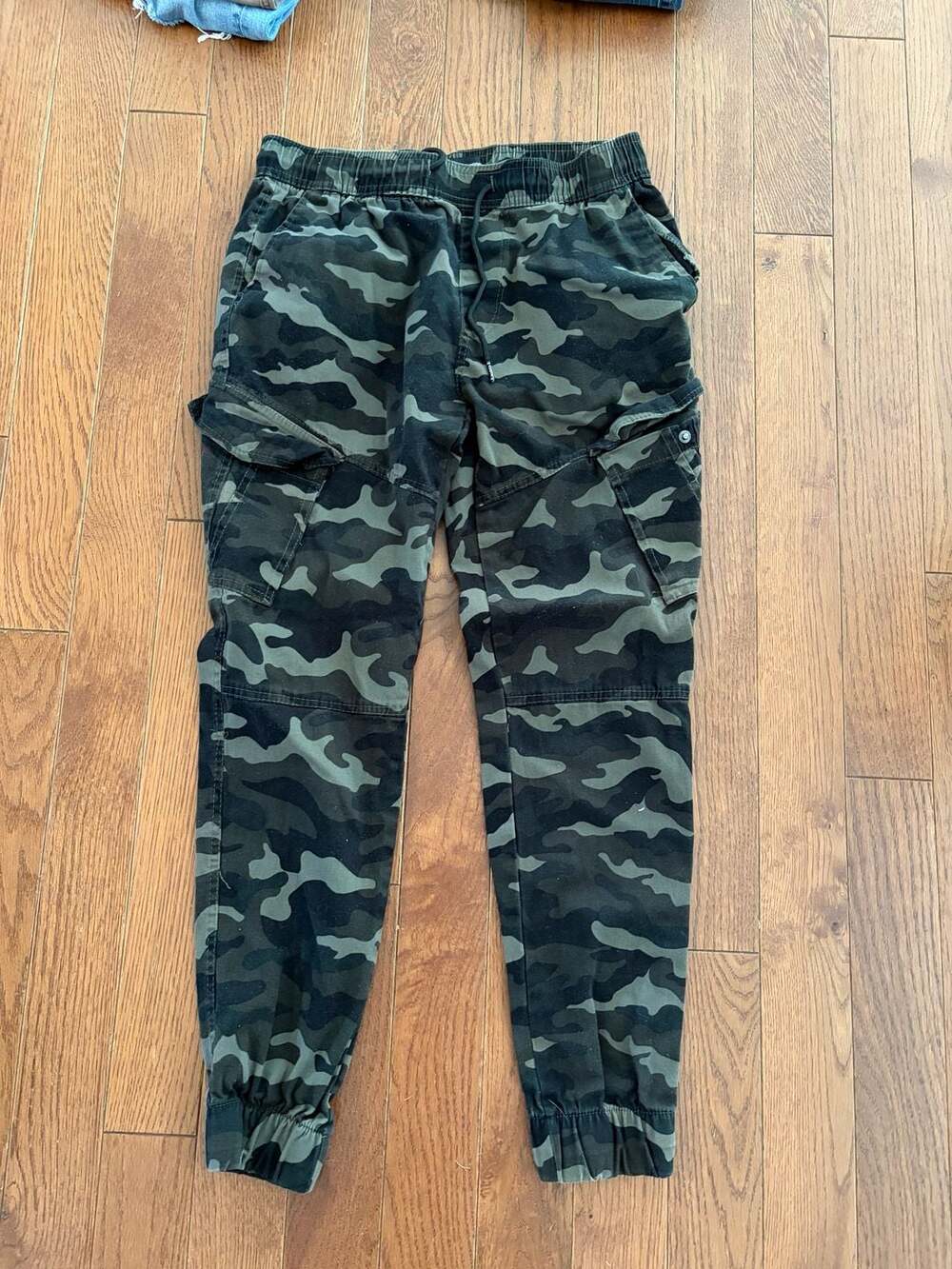 Brooklyn Cloth Mfg. Co. The Jogger Camo Cargo Jogger Pants, Size S